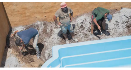 swimming pool builders